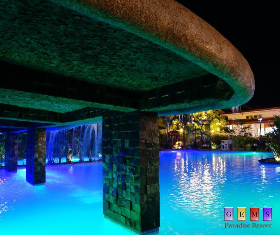 Gem'S Paradise Resort Cebu Exteriör bild